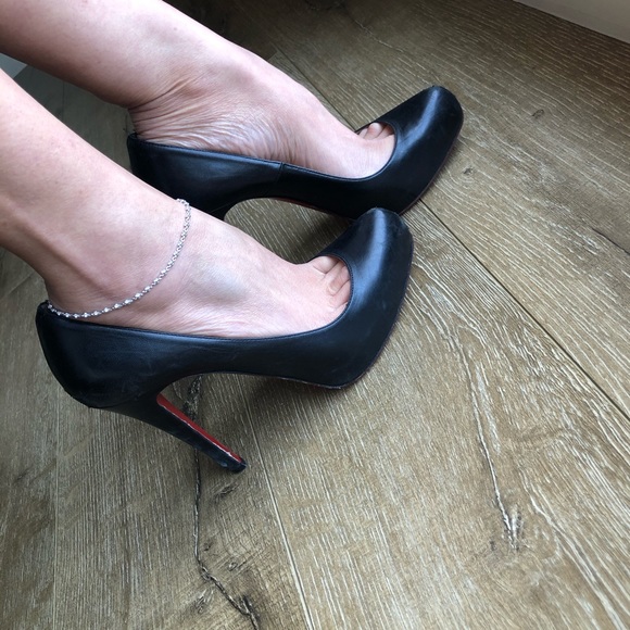 Christian Louboutin Rolando sz 39 - Picture 5 of 5